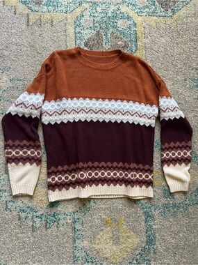 Women’s Crewneck Colorblock Fair Isle Sweater in Rust, Burgundy & Cream